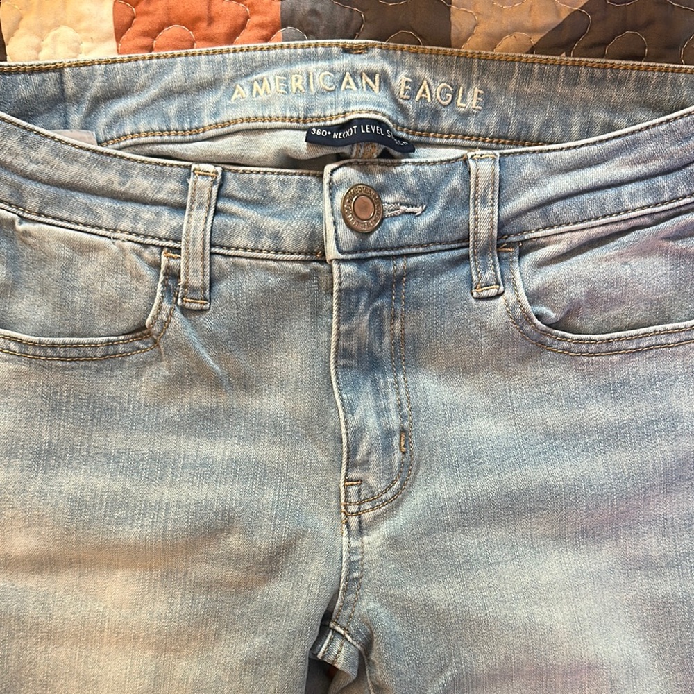 American Eagle Outfitters Light Blue High Rise Jeans